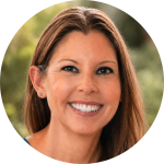 Kelly Teal's headshot